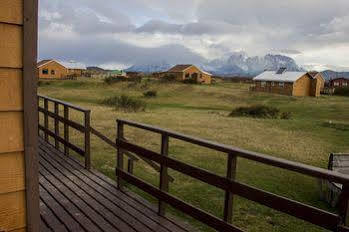 Hosteria Lago Tyndall Torres del Paine National Park Dış mekan fotoğraf